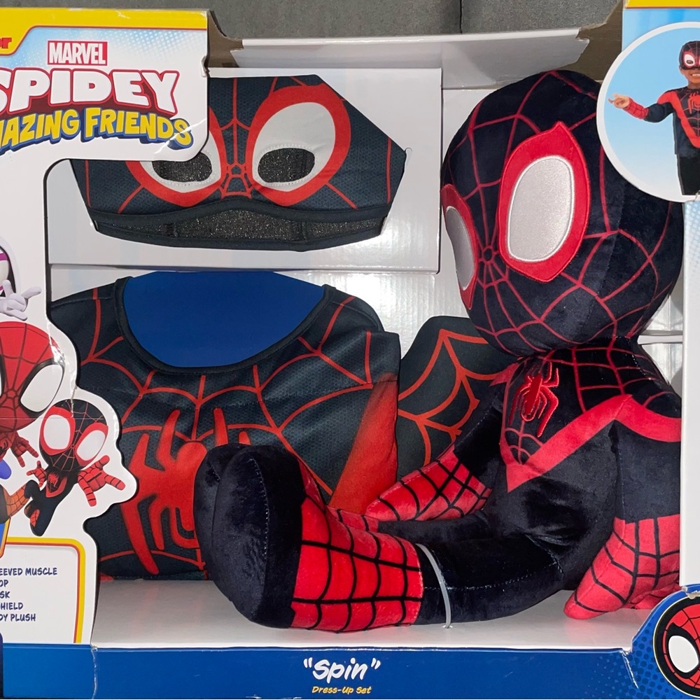 Marvel Spidey Black and Red Plush Toy